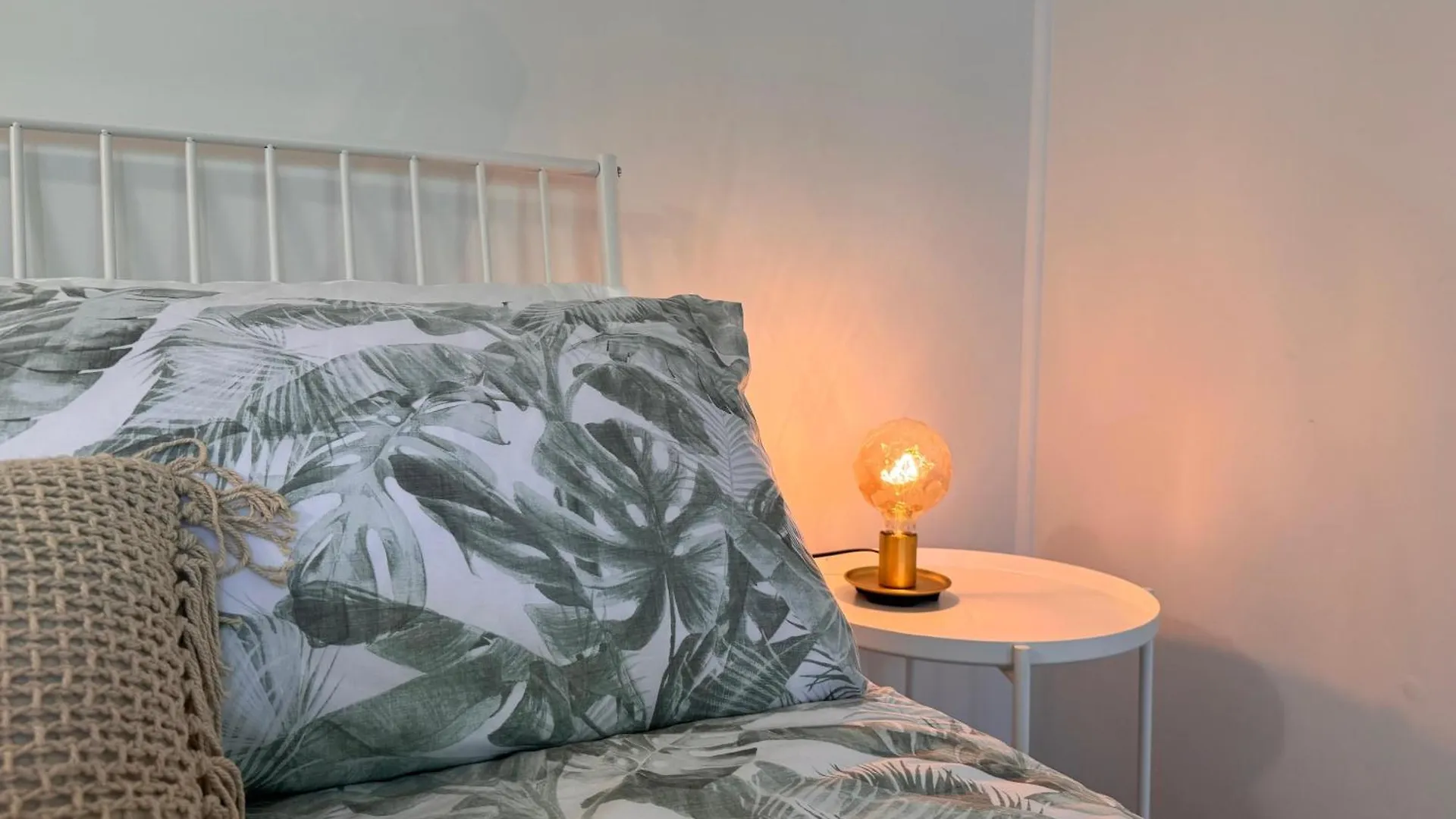 Rainforest Hideaway Springbrook Apartment